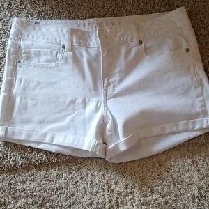 COPY - American Eagle White Jean shorts